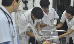 Hơn 100 người thương vong do 'thuốc pháo hoa tự bốc cháy'