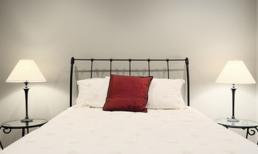 Phong thủy chốn kê giường 'siêu chuẩn'