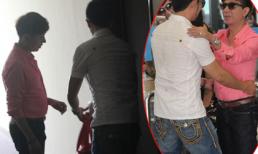 Long Nhật "tay bắt mặt mừng" cùng trai lạ vào khách sạn