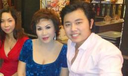 Vũ Hoàng Việt ra mắt người tình với bạn bè