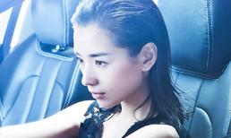 Ngắm Đổng Khiết khoe vẻ đẹp lạnh lùng bên xế khủng