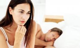 Chồng yếu sinh lý, tôi ngủ với tình cũ!