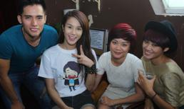 Mỹ nhân CĐKT Diệp Lâm Anh "quậy" tưng bừng trong buổi offline