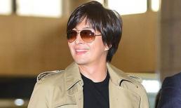 Rộ tin Bae Yong Joon ép nữ đồng nghiệp tiếp đại gia