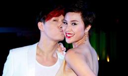 Nathan Lee hôn Phương Mai sau tai nạn nhập viện