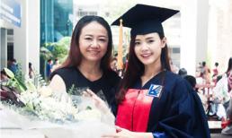 Midu rạng rỡ trong ngày tốt nghiệp đại học