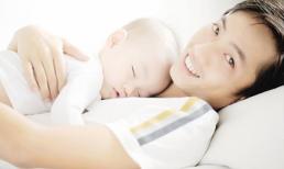 Cường Đô la lần đầu khoe ảnh ôm Subeo lúc lọt lòng