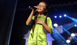 Phương Mỹ Chi ‘xuất ngoại’: vui hay buồn?