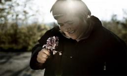 Chị gái tôi vẫn là một "cô bé"!