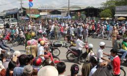 Đau đớn ôm xác vợ mang thai bị xe bồn cán