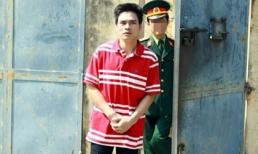 Bố nghi phạm lẩn trốn 10 năm với kế tự đào hố chôn mình