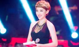 MC 'thảm họa' The Voice trần tình sự cố 'lỡ lời'