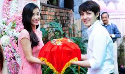 Đông Nhi - Ông Cao Thắng nhí nhảnh bưng tráp quả đám hỏi 