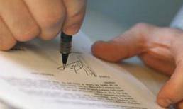 Đi công chứng... chấm dứt tình yêu ở Gia Lai