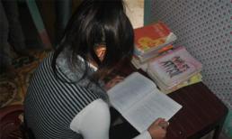 Hiếp tập thể nữ sinh: "Mong con không bị HIV"