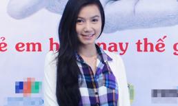 Người đẹp "Hoa cỏ may" kín đáo đi làm từ thiện