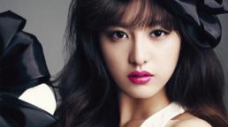 Mỹ nhân "Người thừa kế" Kim Ji Won kiều diễm khoe sắc