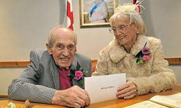 Gần 100 tuổi vẫn kết hôn vì trúng tiếng sét ái tình