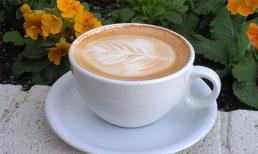 Quán cafe ở Pháp tính thêm tiền khi khách hàng... ăn nói bất lịch sự