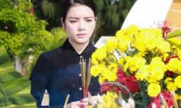 Lý Nhã Kỳ rớm nước mắt kể về người cha liệt sĩ rừng Sác