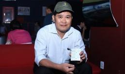 Phước Sang lần đầu lộ diện sau khi bị ném mắm tôm đòi nợ