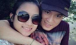 Vợ 9X khoe ảnh tình tứ bên Lam Trường dịp Giáng sinh