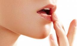 'Độc chiêu' chăm sóc môi mềm ngày đông