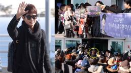 Hậu scandal, Park Shi Hoo lại được người hâm mộ chào đón