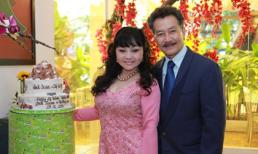 Vợ chồng Hương Lan kỷ niệm 25 năm ngày cưới tại Việt Nam