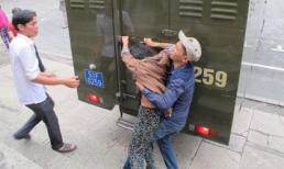 Vụ chặt tay cướp SH: Làm loạn chốn công đường cần xử lý