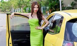Diễm My 9X khoe dáng gợi cảm bên xế hộp bình dân của mình