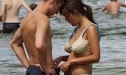 'Đứng hình' vì chiêu trò của chị em