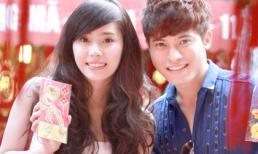 Quỳnh Nga sexy du xuân cùng Sao Mai Nam Hùng