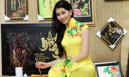 Hoa hậu Đặng Thu Thảo đẹp dịu dàng giữa sắc xuân Sài Gòn