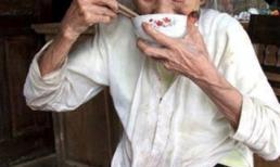Xúc động câu chuyện "Chén cơm thừa còn lại"