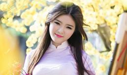 Búp bê Việt rạng rỡ trên phố xuân