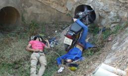 Lao xuống mương thoát nước, đôi nam nữ chết tại chỗ