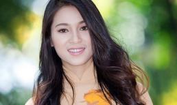 'Bạn gái tin đồn' của Johnny Trí Nguyễn dịu dàng dưới nắng xuân