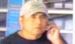 Người đàn ông chuyên ném... tinh dịch vào phụ nữ