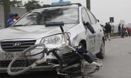 Hà Nội: Taxi đâm chết người rồi bỏ chạy