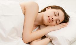 ‘Tôi chưa biết mùi đàn ông nhưng ngực vẫn tiết sữa’