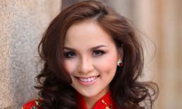 Hoa hậu Diễm Hương: “Ok, ngước mặt, cười và bước”