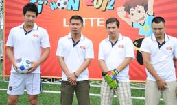 Ngộ nghĩnh với hình ảnh các Táo đi làm cầu thủ