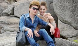 Lâm Chi Khanh quấn quýt bạn trai trên biển