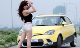 Hot girl Mai 'thỏ' đọ đường cong với xe MG