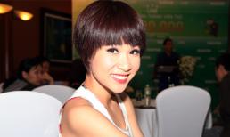 Uyên Linh khẳng định không “dao kéo”