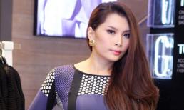 "Siêu vòng 3"Lan Hương khoe đường cong nuột nà với váy bó