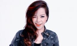 Minh Chuyên tiếp tục tự tin khoe ảnh sau phẫu thuật