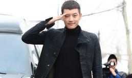 Nam ca sĩ Se7en "cạo đầu" lên đường nhập ngũ 