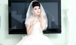Mai Phương vẫn váy trắng làm cô dâu dù thiếu chú rể